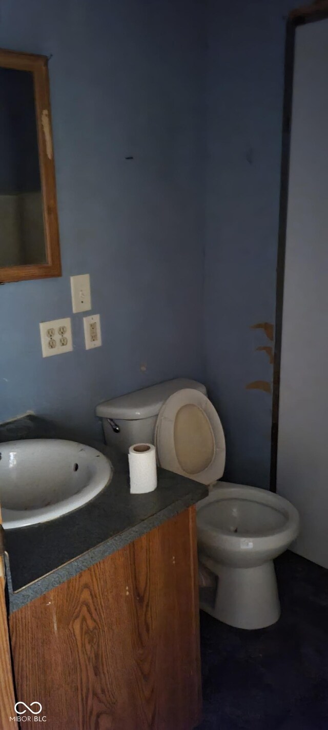 1916 E Maryland St, Indianapolis, IN 46201 - half bathroom featuring vanity