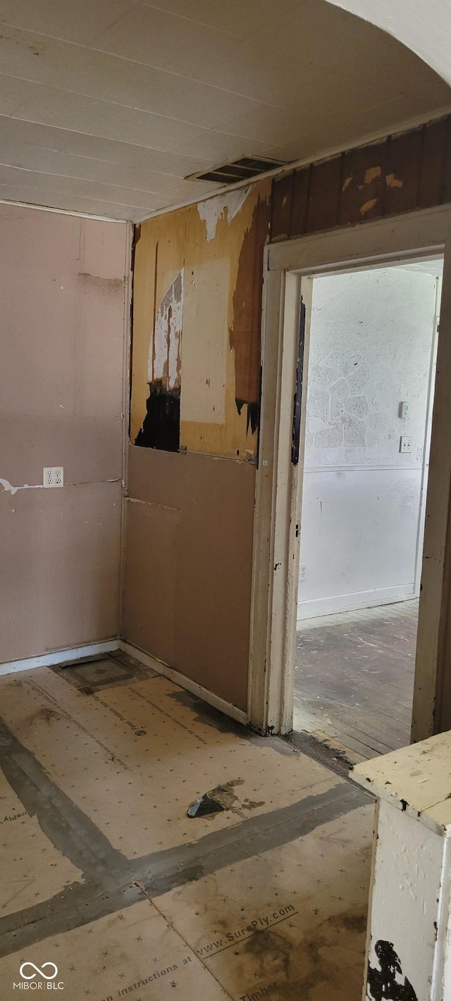 1916 E Maryland St, Indianapolis, IN 46201 - view of hallway