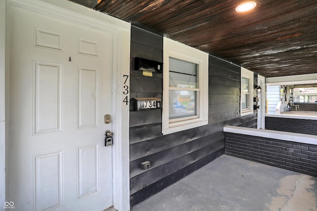 734 N Bradley Ave, Indianapolis, IN 46201 - doorway to property featuring covered porch