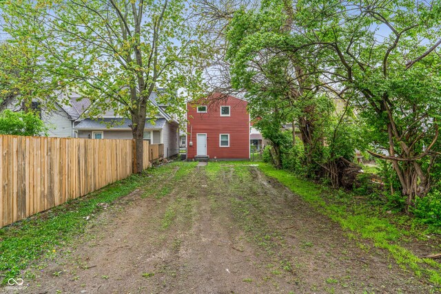 2935 Highland Pl, Indianapolis, IN 46208 - view of yard with fence and driveway