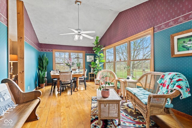 1301 N Maple St, Veedersburg, IN 47987 - view of sunroom / solarium