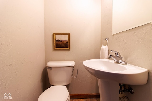 4917 Algonquin Trl, Kokomo, IN 46902 - half bath featuring toilet and a sink