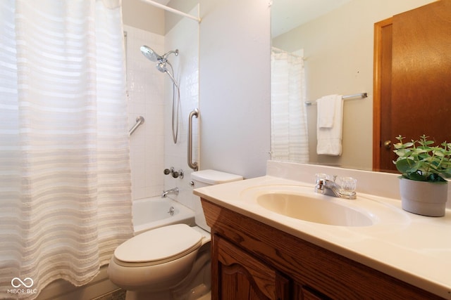 4917 Algonquin Trl, Kokomo, IN 46902 - bathroom featuring vanity, toilet, and shower / bathtub combination with curtain