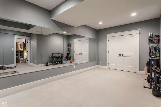 workout room with carpet floors, recessed lighting, and baseboards