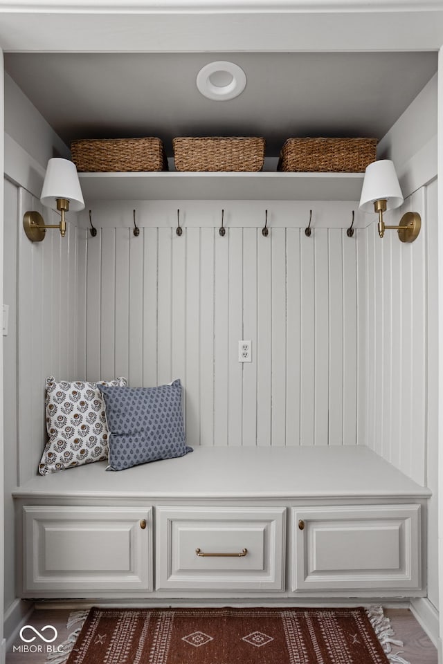 8551 E 300 S, Zionsville, IN 46077 - view of mudroom