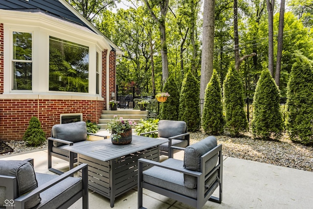 654 E 79th St, Indianapolis, IN 46240 - view of patio / terrace