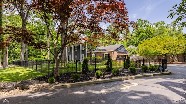 654 E 79th St, Indianapolis, IN 46240 - view of community