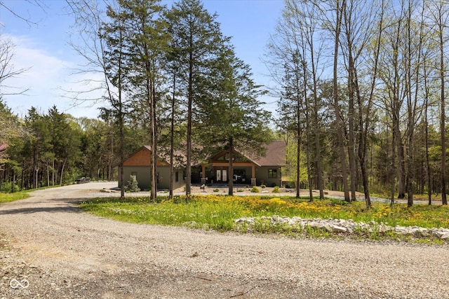 view of front of house featuring driveway and an attached garage
