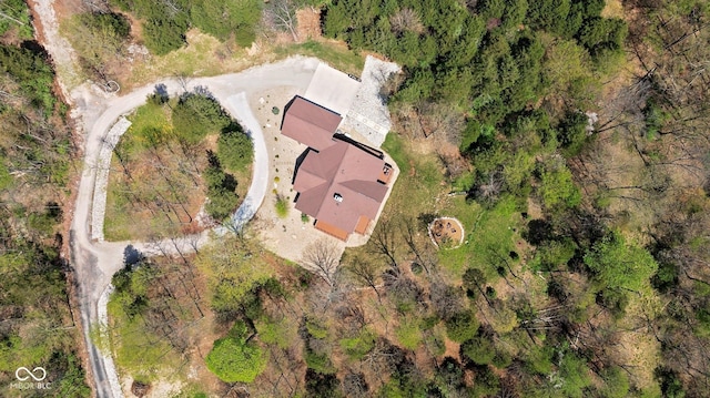 aerial view of property and surrounding area
