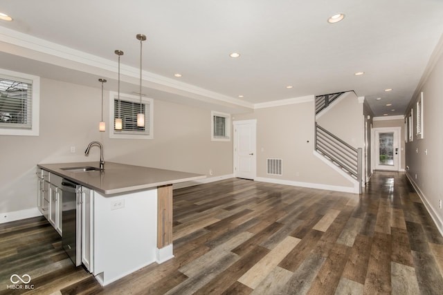 4077 Rookwood Ave, Indianapolis, IN 46208 - kitchen with dark wood-style floors, visible vents, crown molding, and a sink