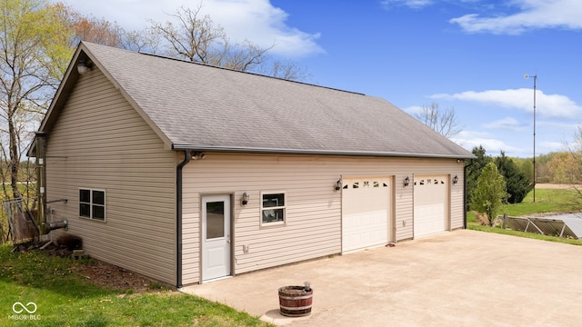 view of detached garage