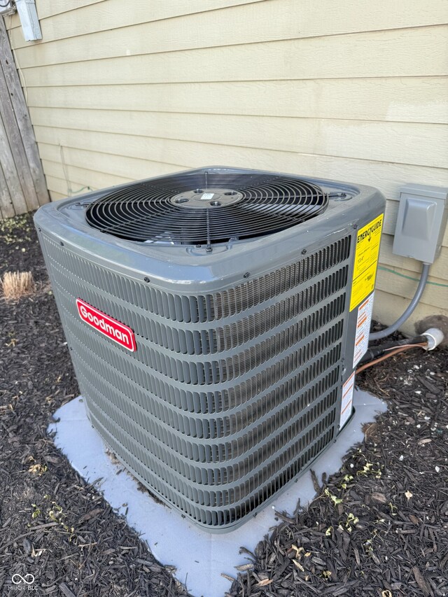 1378 Hannibal St, Noblesville, IN 46060 - details featuring cooling unit