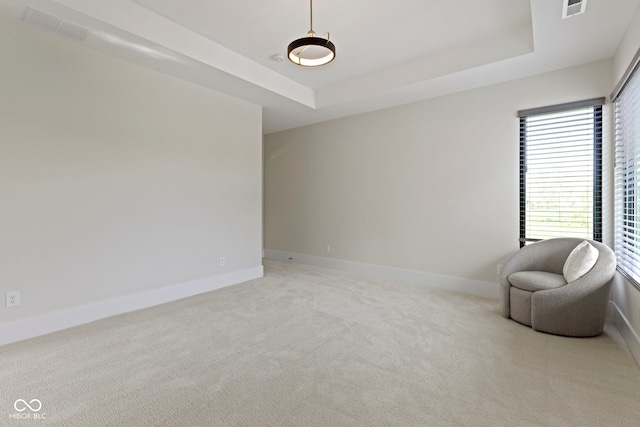 1333 Chatham Rdg Ct, Westfield, IN 46074 - unfurnished room featuring a raised ceiling, baseboards, visible vents, and carpet