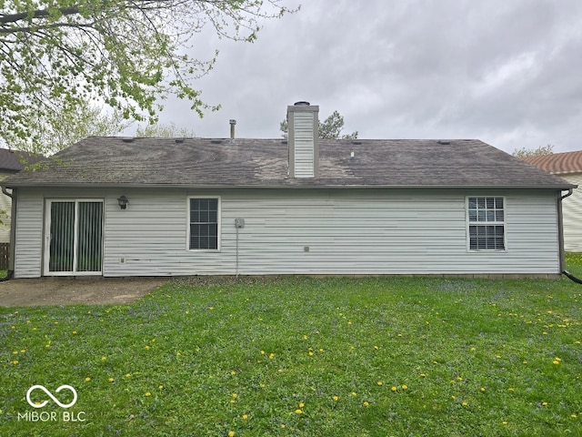 9118 Lansburgh Ct, Indianapolis, IN 46234 - back of property with a chimney and a yard