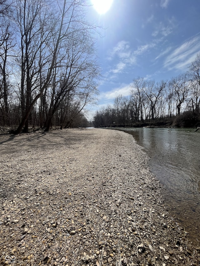 0 River Rd, Columbus, IN 47201