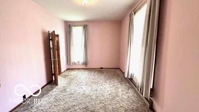 view of carpeted spare room