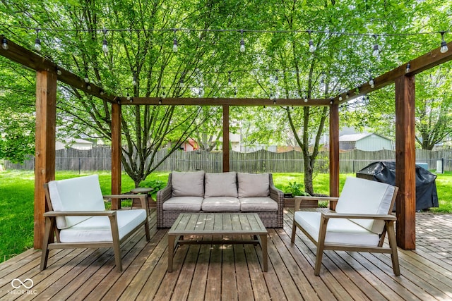 sunroom featuring an outdoor living space
