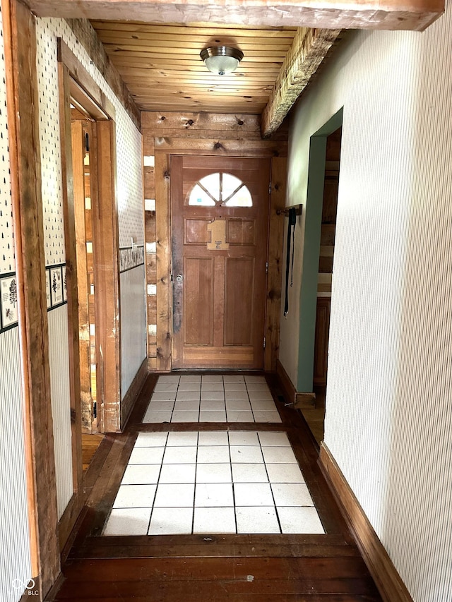 10770 W 650 S, Columbus, IN 47201 - entryway featuring light tile patterned floors and baseboards