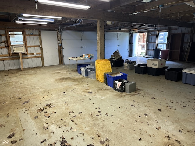 10770 W 650 S, Columbus, IN 47201 - garage with cooling unit