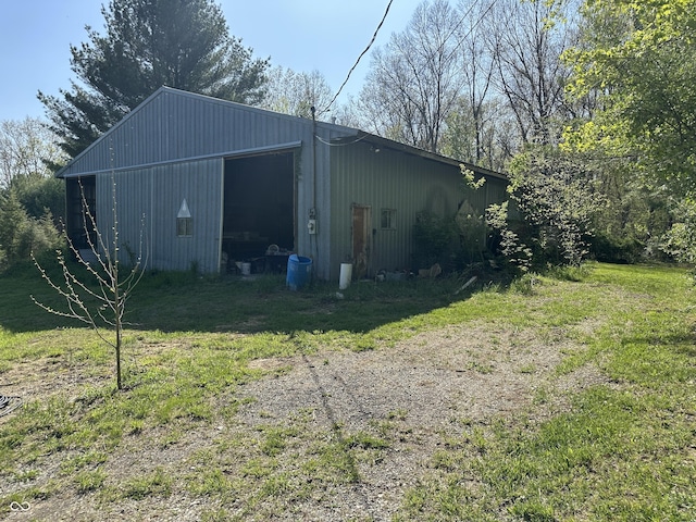 10770 W 650 S, Columbus, IN 47201 - view of pole building with a yard