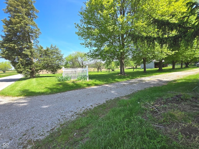 7561 N Hall School Rd, Monrovia, IN 46157 - view of home's community