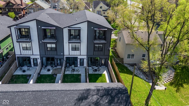 2226 Central Ave, Indianapolis, IN 46205 - bird's eye view featuring a residential view