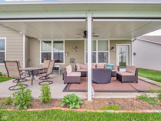 view of patio featuring outdoor lounge area and a ceiling fan