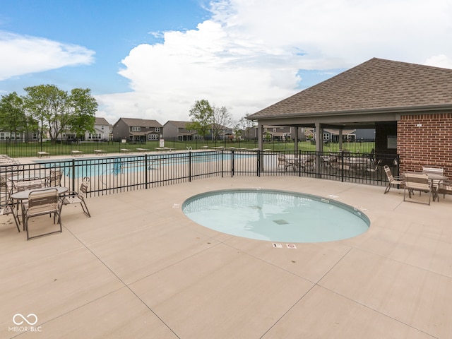 3697 Chalmers Dr, Bargersville, IN 46106 - community pool with fence and a patio
