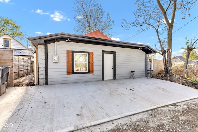 257 N Tacoma Ave, Indianapolis, IN 46201 - exterior space with fence