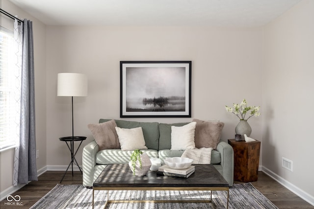 996 Denton Ct, Westfield, IN 46074 - living area featuring a healthy amount of sunlight, baseboards, wood finished floors, and visible vents