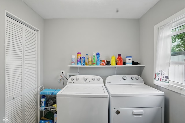 842 Miller Ave, Shelbyville, IN 46176 - laundry room with independent washer and dryer and laundry area