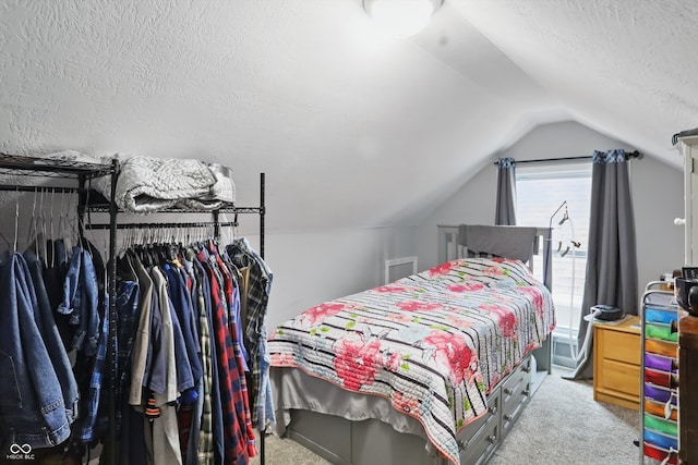 842 Miller Ave, Shelbyville, IN 46176 - carpeted bedroom with lofted ceiling