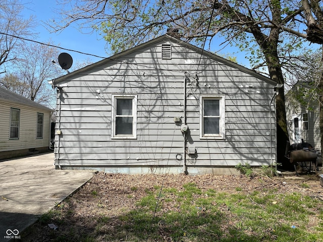 3541 Orchard Ave, Indianapolis, IN 46218 - exterior space