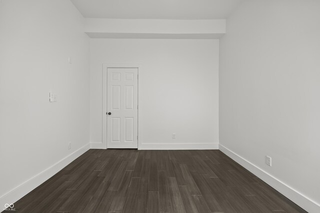 629 N Keystone Ave, Indianapolis, IN 46201 - unfurnished room featuring dark wood finished floors and baseboards