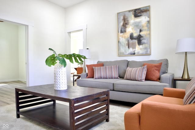 474 N Randolph St, Indianapolis, IN 46201 - living area with light wood finished floors