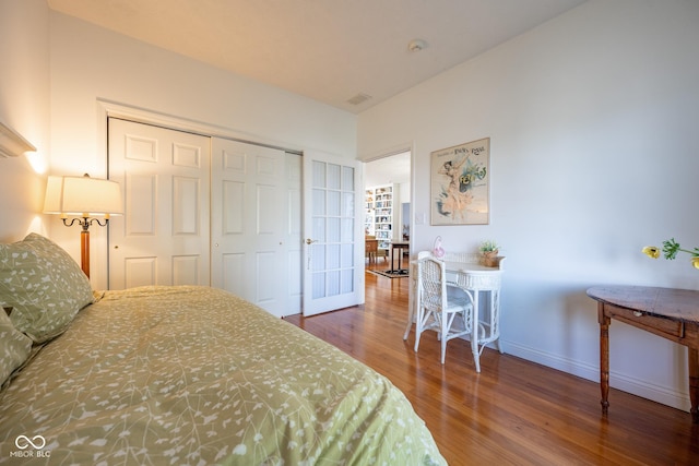 476 Glenview Dr, Greencastle, IN 46135 - bedroom featuring wood finished floors and a closet