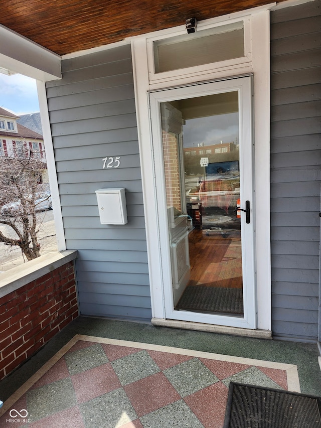 view of entrance to property