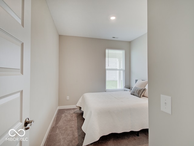 bedroom featuring baseboards, carpet flooring, recessed lighting, and visible vents