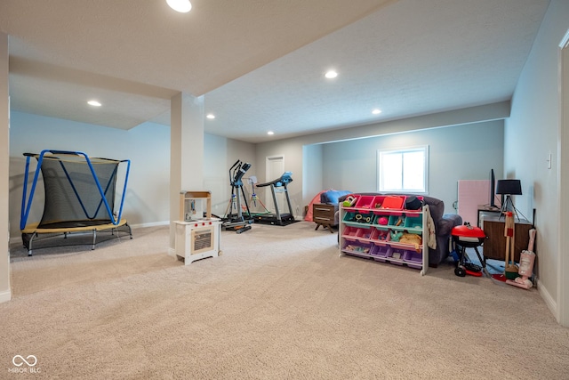 rec room with recessed lighting, carpet flooring, and baseboards