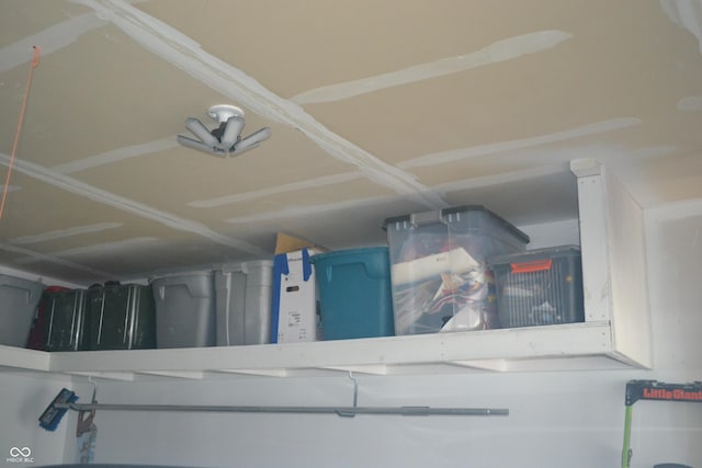 view of interior details