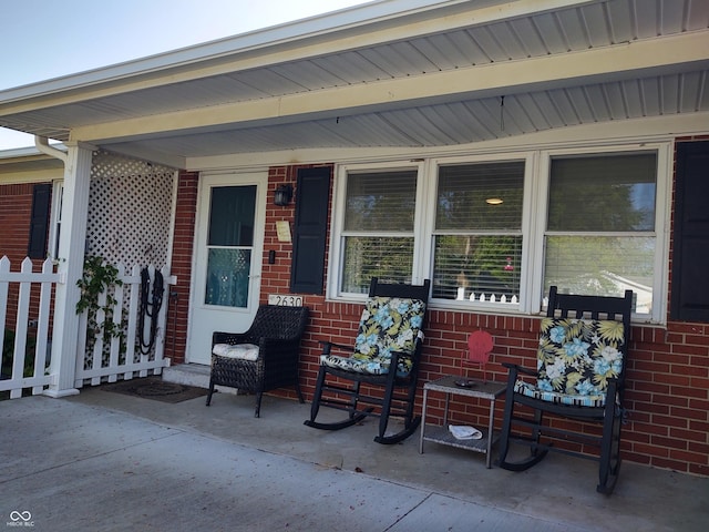 2630 Wedgewood Dr, Columbus, IN 47203 - view of patio featuring covered porch