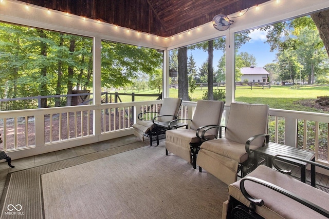 2450 S US-421, Zionsville, IN 46077 - view of sunroom