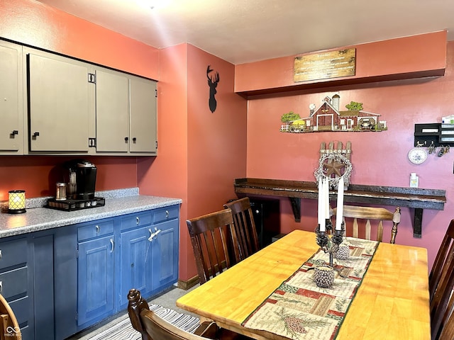 812 W Walnut Dr, Rockville, IN 47872 - interior space