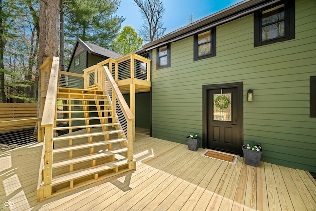deck with stairway