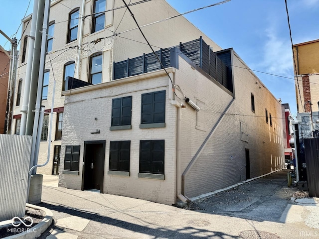 view of building exterior