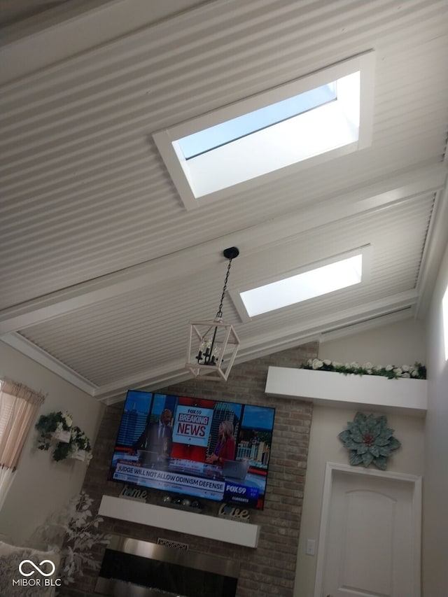 2854 Harlan St, Indianapolis, IN 46203 - detailed view of a skylight