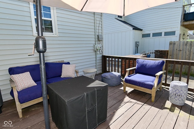 deck with fence