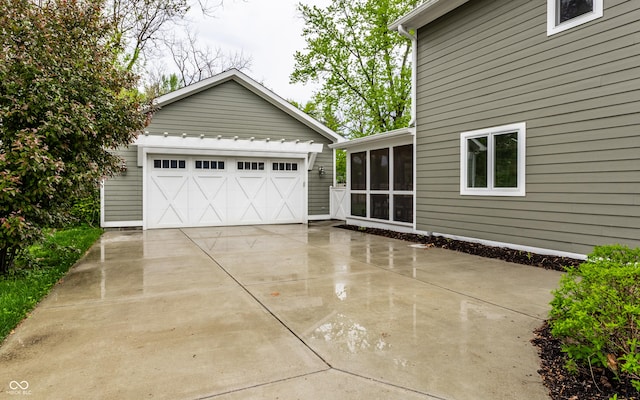 440 E 82nd St, Indianapolis, IN 46240 - view of detached garage