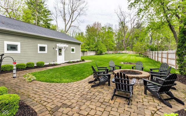 440 E 82nd St, Indianapolis, IN 46240 - view of patio featuring a fire pit