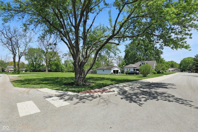 306 E N St, Westfield, IN 46074